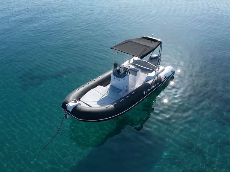 Noleggio barche Latchi economico Tempest 625 Easy