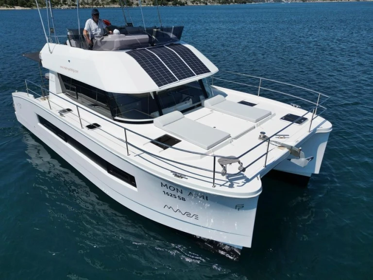 Fountaine Pajot Fountaine Pajot MY 37 da affittare a  Saint-Raphaël
