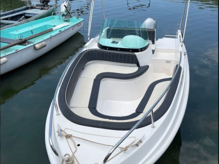 Noleggio barche kruger STELLA 475 STELLA 475 a Aix-les-Bains su Samboat