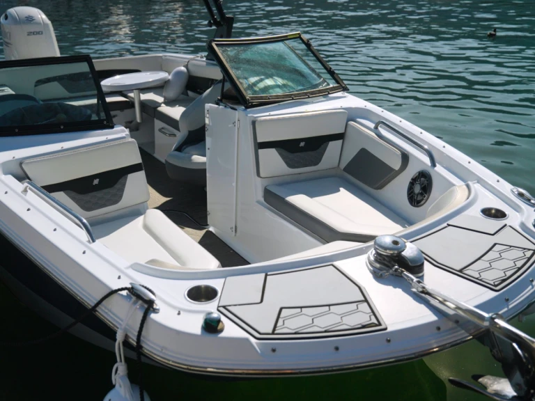 Noleggio barche Aix-les-Bains economico HD 200 OB