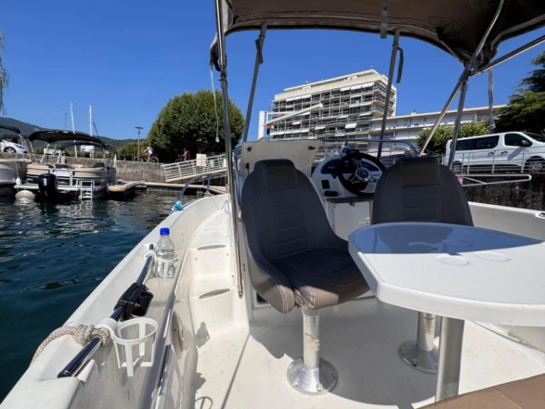 Noleggio Barca a motore con o senza skipper Cap-Ferret a Aix-les-Bains