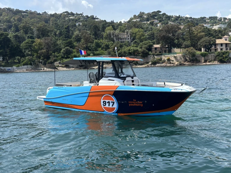 Barca a motore a noleggio a Cannes al miglior prezzo