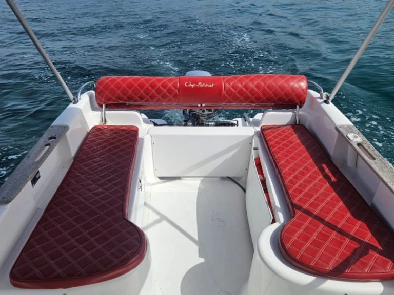 Noleggio Barca a motore a Saint-Raphaël – B2 Marine CAP-FERRET 452 Open San Permis