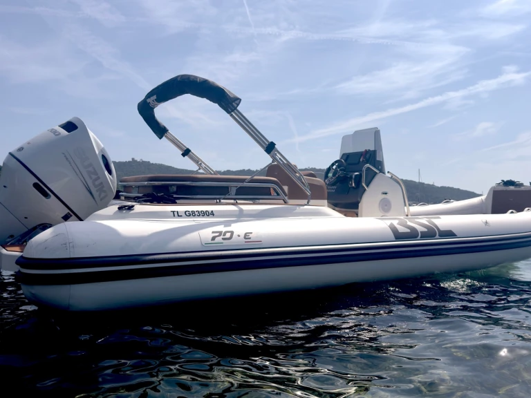 Noleggio Gommone con o senza skipper Bsc a Hyères