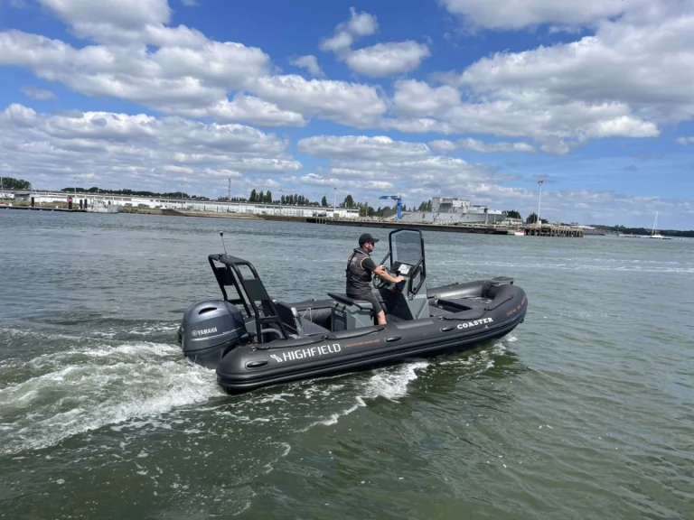 Highfield COASTER 54 da affittare a  Lorient