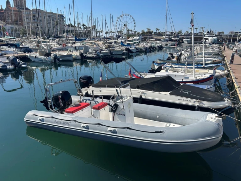 Noleggiare una Asil-Marine WF 580 a Fréjus