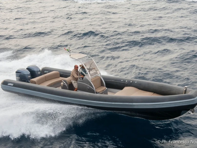 Noleggio barche Sea Water 300 PHANTOM a Cogolin su Samboat