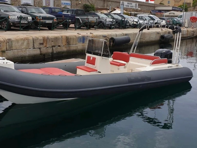 Noleggiare una Bsc 70 Open a Appietto