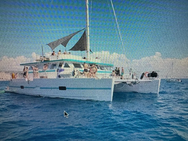 Noleggio Catamarano a Marsiglia – feng  SHUI 20