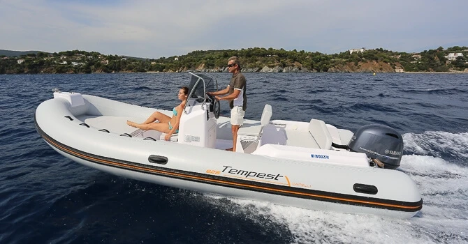 Noleggio Gommone a La Trinité-sur-Mer – Capelli Tempest 625 Easy