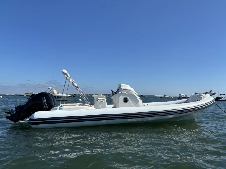 Noleggio Gommone a Grand Piquey – Nuova Jolly Prince 28