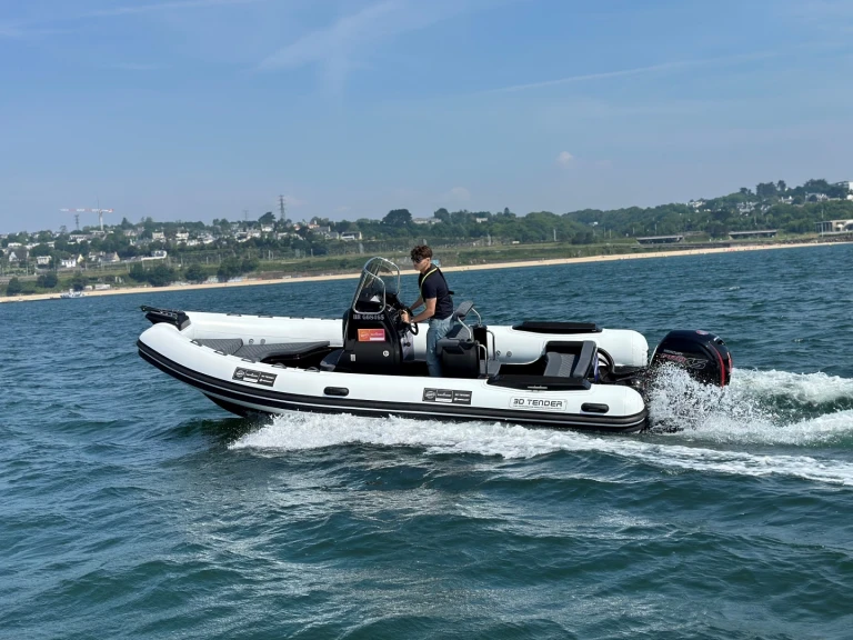 Noleggio barche 3D Tender Lux 655 a Brest su Samboat