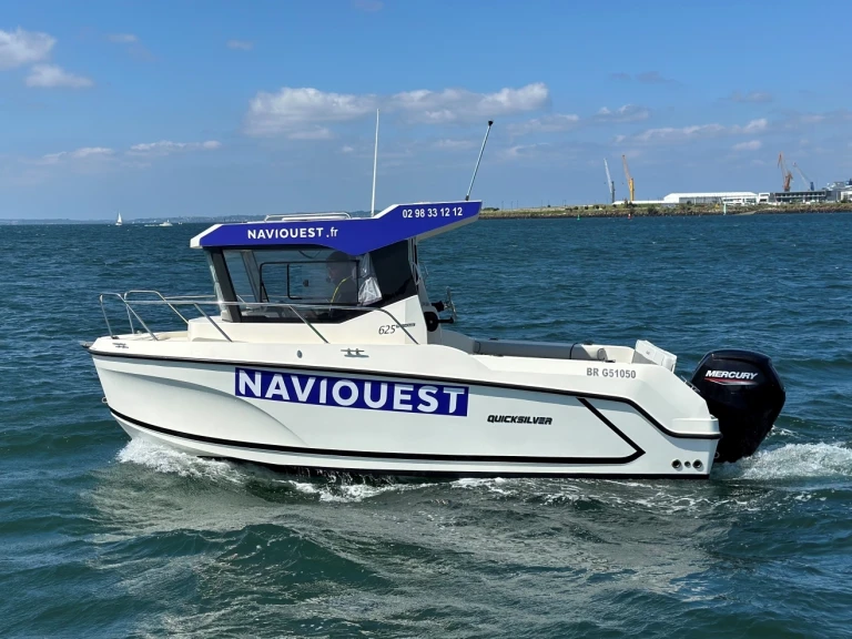 Noleggio Barca a motore con o senza skipper Quicksilver a Brest