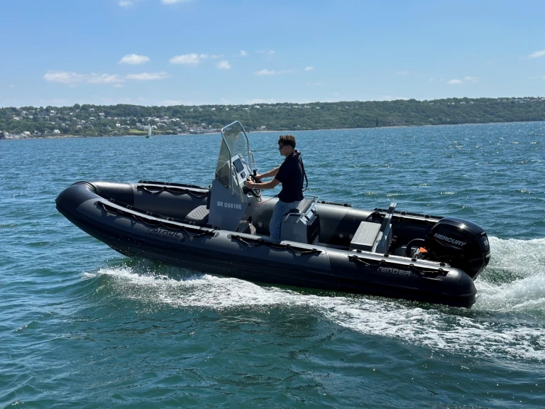 Noleggio Gommone 3D Tender con patente nautica