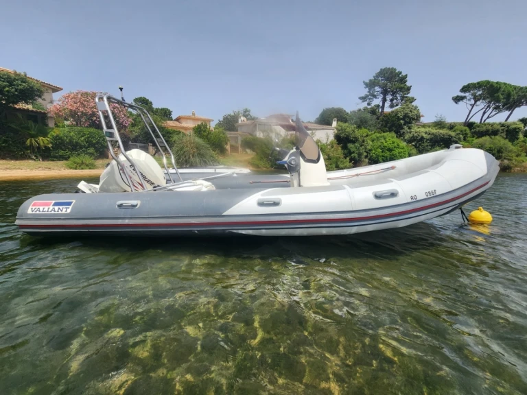 Noleggio barche Valiant sport 620 a Porto-Vecchio su Samboat