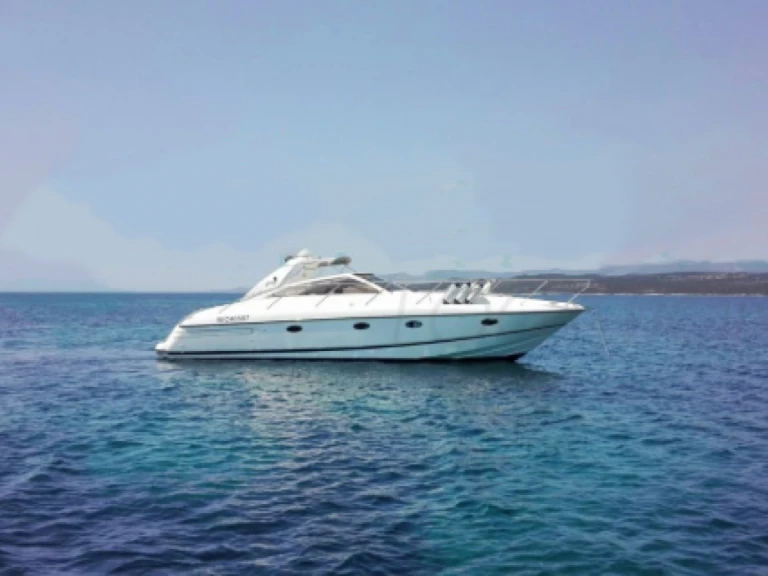 Noleggio Barca a motore Princess con patente nautica