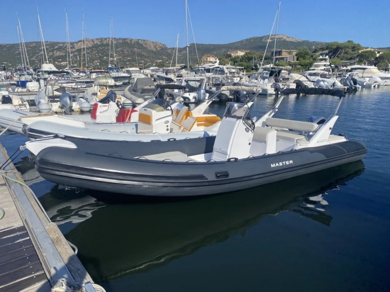 Noleggiare una Master 750 a Porto-Vecchio