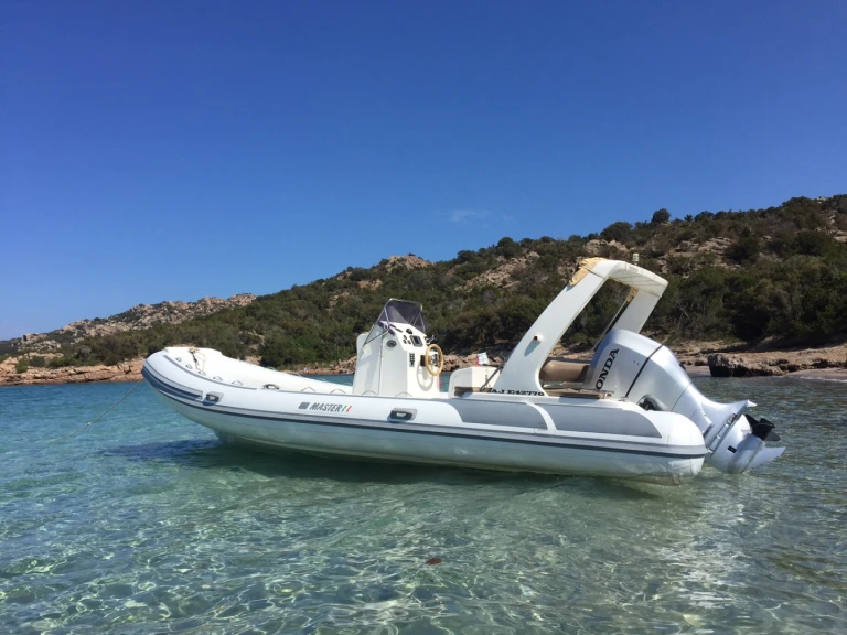 Noleggio barche Master 730 open a Porto-Vecchio su Samboat