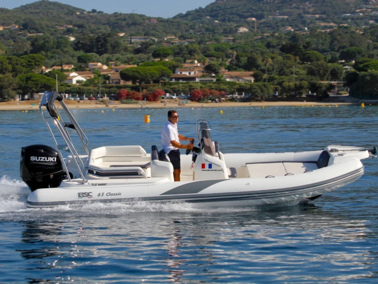 Noleggio barche Cogolin economico 65 Classic