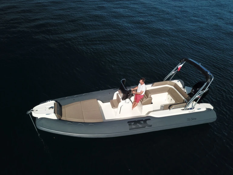 Noleggio Gommone con o senza skipper Bsc a Cogolin