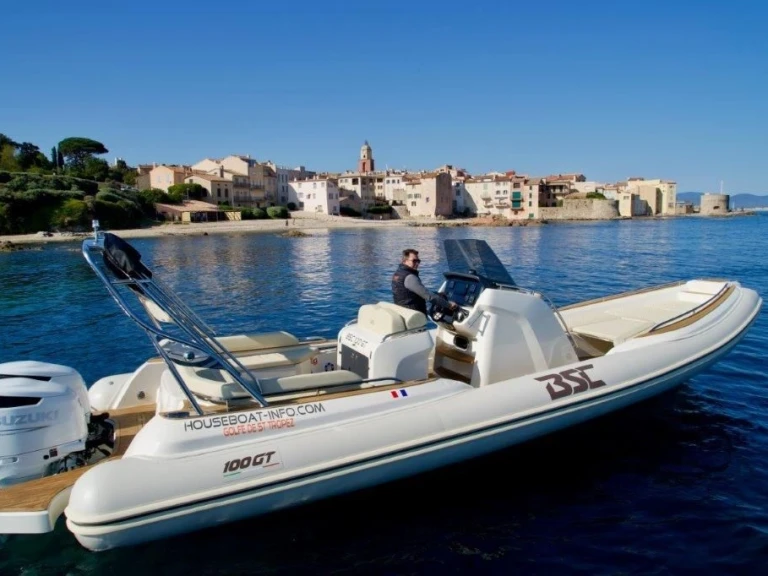 Noleggio Barca a motore Quicksilver con patente nautica