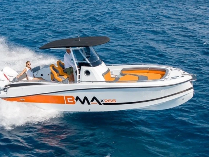 Noleggio a Cogolin – BMA BOATS BMA X266 su SamBoat