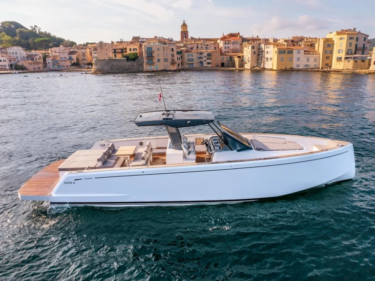 Noleggio Yacht di lusso a Beaulieu-sur-Mer – Pardo Yachts Pardo 43