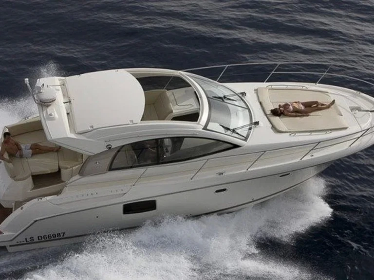 Noleggio barche Jeanneau Prestige 38 S a Saint-Jean-Cap-Ferrat su Samboat