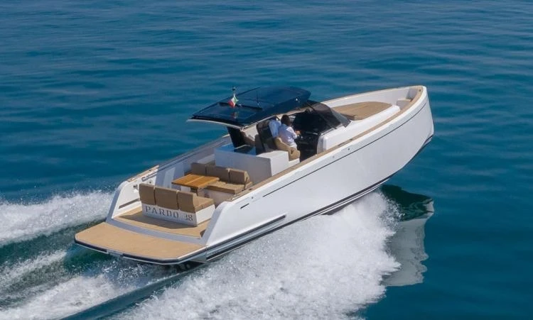 Pardo Yachts Pardo 38 da affittare a  Beaulieu-sur-Mer