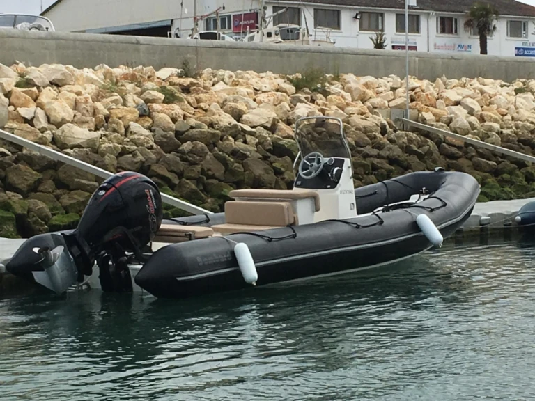 Noleggio barche Bombard BOMBARD 700 a Boyard-Ville su Samboat