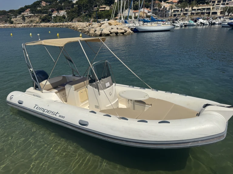 Noleggio barche Capelli Tempest 600 a La Madrague su Samboat