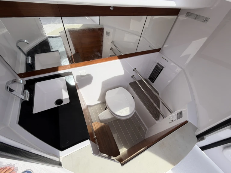 Noleggio barche Axopar Axopar 28 T-Top a La Madrague su Samboat