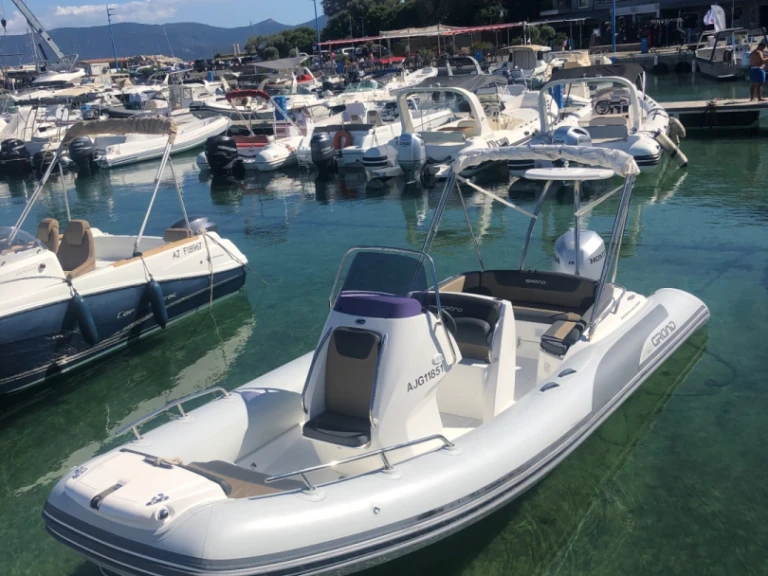 Noleggio Gommone a Porto Pollo – Grand Boats GRAND 650 GOLDEN LINE