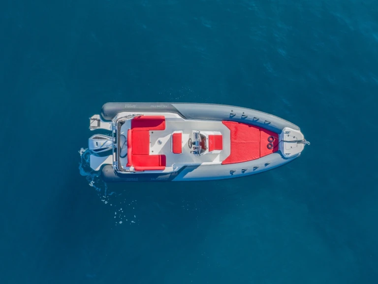 Noleggio barche Porto Pollo economico FANALE 700 FALCHETTU