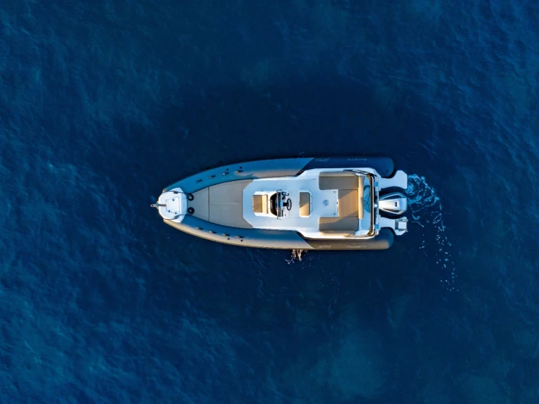 Noleggio Barca a motore a Porto Pollo – Quicksilver Quicksilver 555 Activ Open