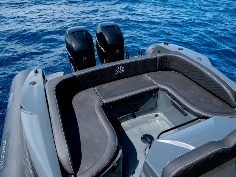 Quicksilver Activ 605 Sundeck da affittare a  Porto Pollo
