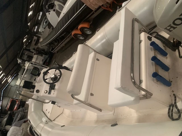 Zodiac 530 FB da affittare a  Bénodet