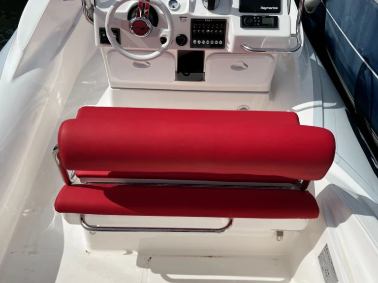 Noleggio a Port Grimaud – Zar Zar 65 Suite su SamBoat