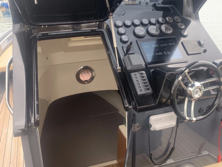 Noleggio barche Port Grimaud economico Envy 1100