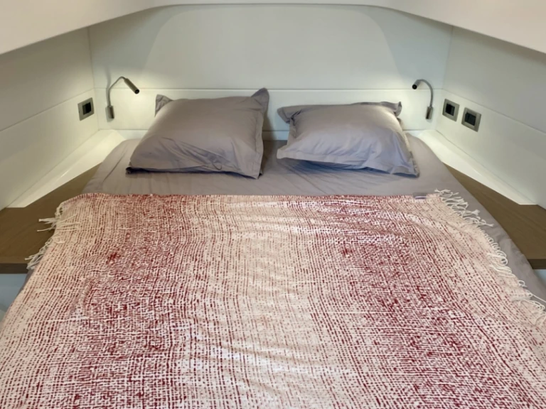 Noleggiare una Pardo Yachts Pardo 38 a Cogolin