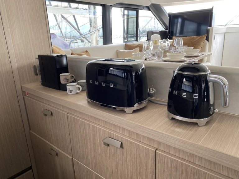 Noleggiare una Quicksilver Activ 605 Open a Port Grimaud