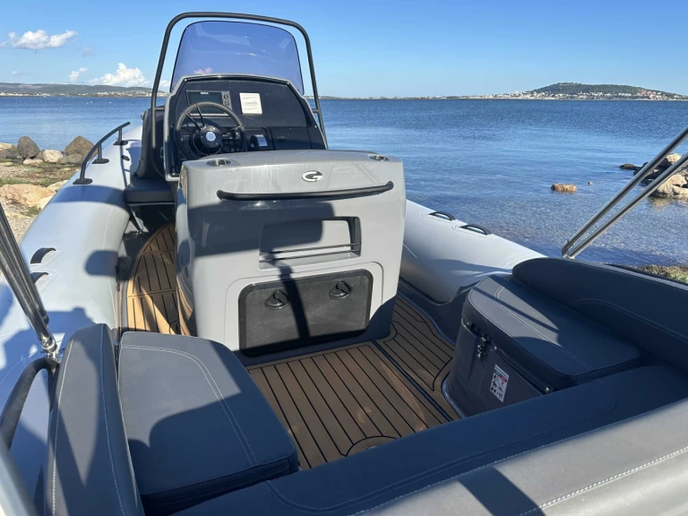 Grand Boats Golden Line G650LF da affittare a  Palavas-les-Flots