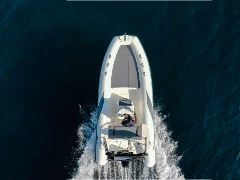Noleggio Gommone Bsc con patente nautica
