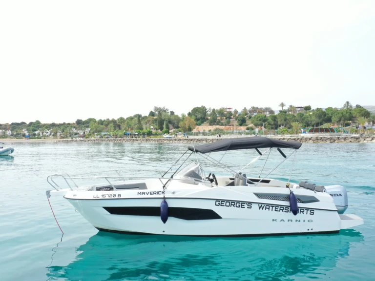 Noleggio barche Karnic KARNIC 701 SL a Latchi su Samboat