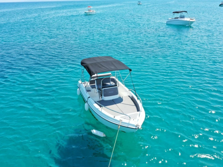 Noleggio barche Karel KAREL PAXOS 170 a Latchi su Samboat