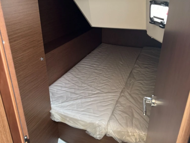 Noleggio a Ajaccio – Bénéteau OCEANIS 37.1 OCEANIS 37.1 su SamBoat