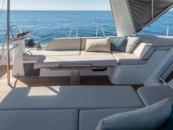 Noleggio Barca a vela a Ajaccio – Bénéteau Oceanis Yacht 54