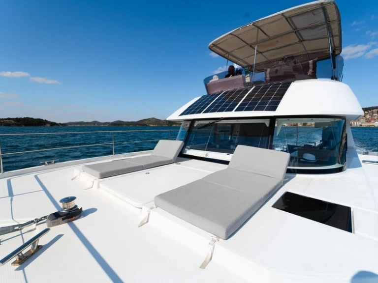 Noleggio Catamarano Fountaine Pajot con patente nautica