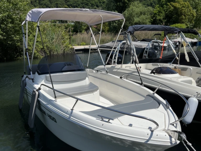 Noleggio barche Titanium 460 a Aix-les-Bains su Samboat