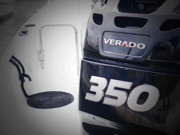 Noleggiare una Bénéteau Flyer 8 a La Baule-Escoublac